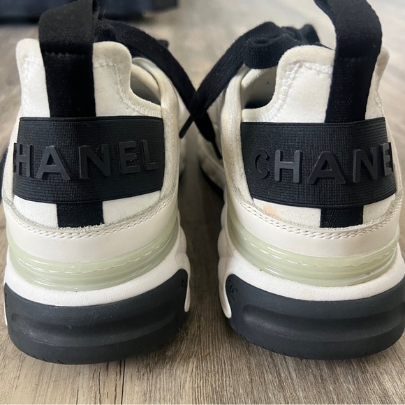 Chanel Fabric and Suede CC Sneakers in Black and White - Picture 6 of 12